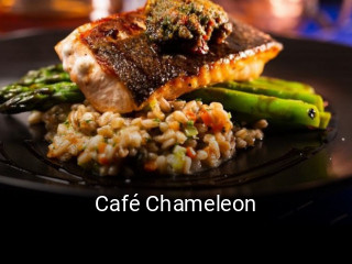 Café Chameleon