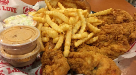 Raising Cane's Chicken Fingers