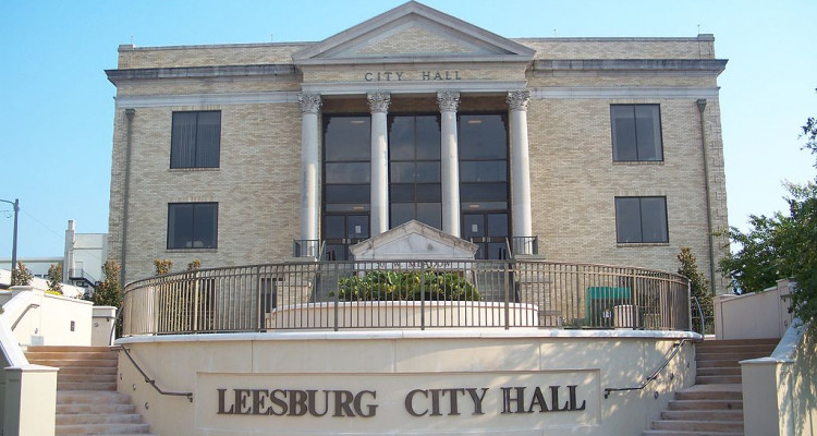 Leesburg